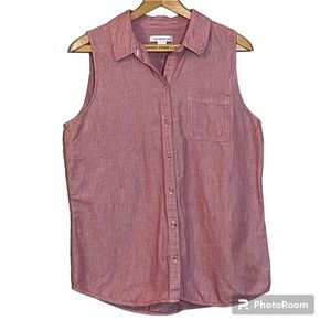 Liz Claiborne sleeveless top, front pocket. Red and White. Women’s Large.